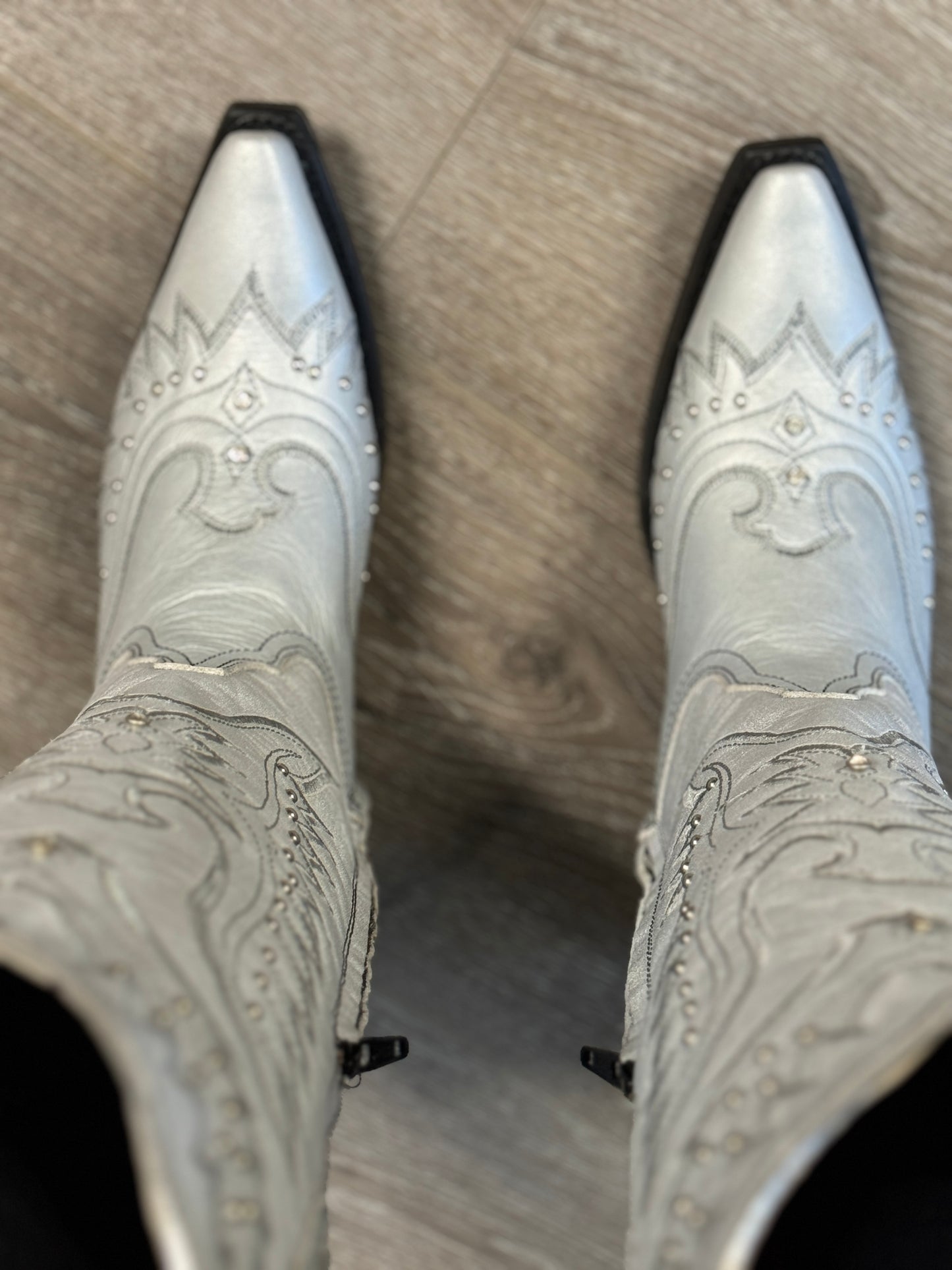 821 Metallico Silver