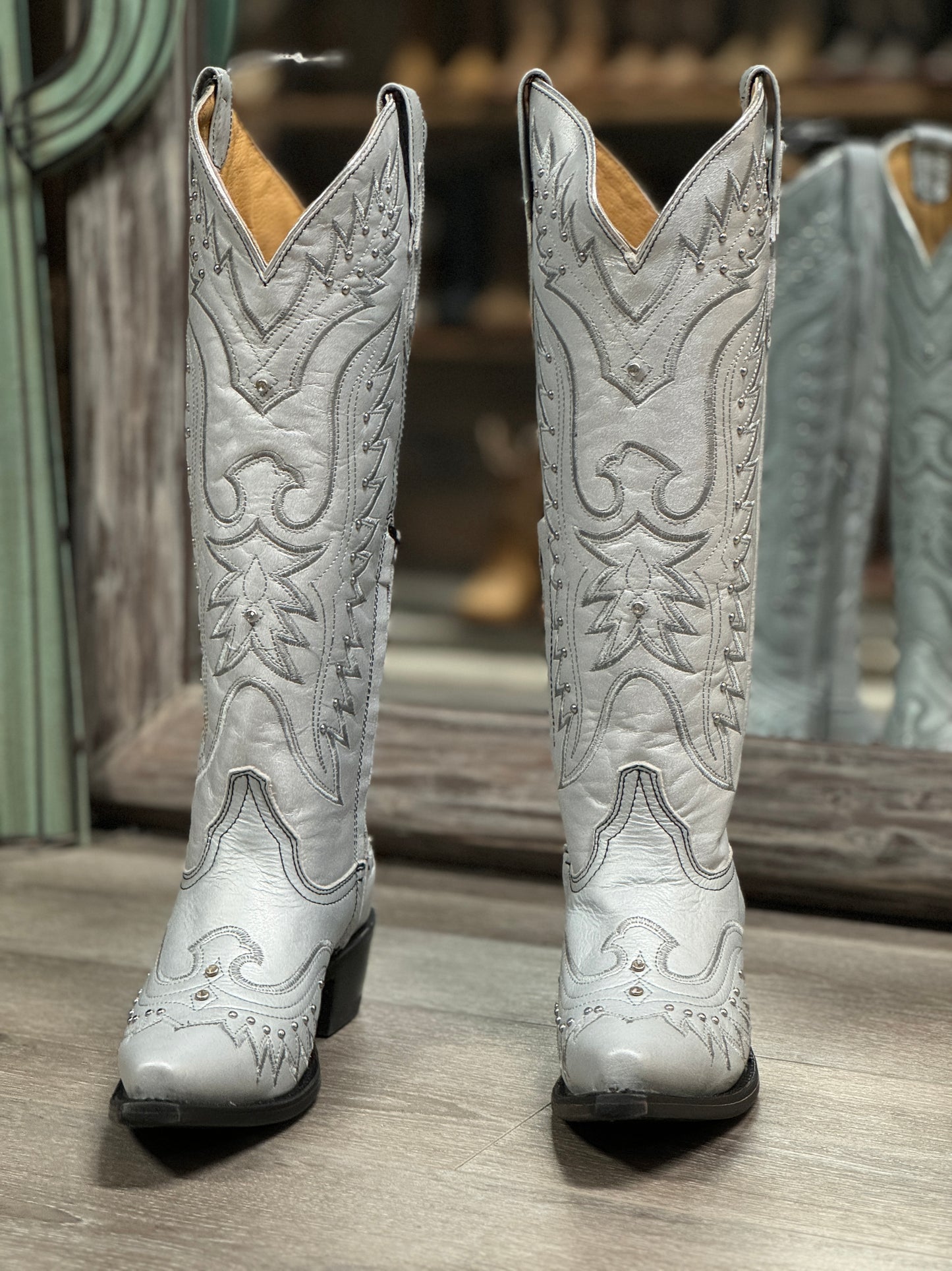 821 Metallico Silver